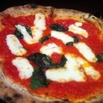 ピッツェリア パージナ - マルゲリータ