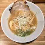 Menshoutakamatsu - 煮干し香るらぁめん 上から