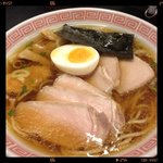ラーメン大至 - チャーシュー麺 880円