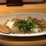 うどん処 おはな - モツ煮込み