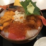 さんかく亭 - カラフル丼