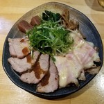 ラーメン巌哲 - 盛り合わせ