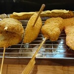 串カツ田中 - レンコン、椎茸、アスパラ、豚しそ、玉ねぎ、紅生姜