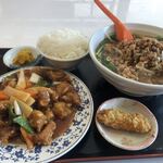 台湾料理 人和 - 酢豚のランチ　680円