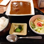 豊丸水産 - 【2019.11.22(金)】ワンコインランチ(並盛・シーフードカレー)500円