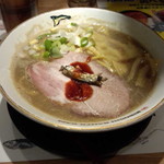 すごい煮干ラーメン凪 - すごい煮干しラーメン(中)(850円)