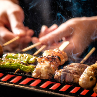 一本一本魂を込めて焼き上げる焼き鳥！！