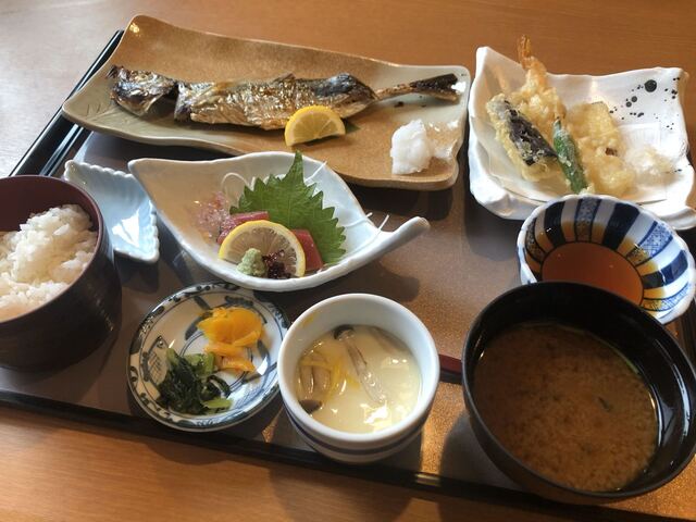 活魚料理 花惣 八木店 はなそう 大和八木 魚介料理 海鮮料理 食べログ