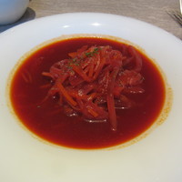 ゴドノフ東京 丸ビル店 - 牛タンのボルシチ　ズーム