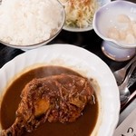 食事処こまつ - 鶏ももから～いカレー煮込み定食(950円)