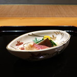 日本料理 幸庵 - 北寄貝、あわび茸、菊菜の盛合せ