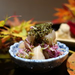 日本料理 幸庵 - 平貝、とんぶり、菊花のお浸し