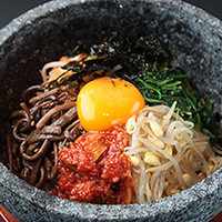 石焼ビビンバ