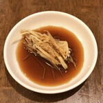 京鼎樓 - ●エビ炒飯セット¥1100税込
            ・エビ炒飯
            ・たまごスープ
            ・小籠包3ケ