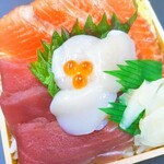 Akita Sushi - 3色丼