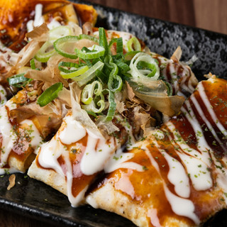 This is the classic! Enjoy piping hot Teppan-yaki with your favorite drink.