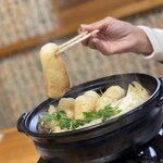 昔のきりたんぽや - 焼き目を入れたきりたんぽは、香ばしさも加わって美味いよね。比内地鶏でしっかりと出汁をとっているので、旨味が凝縮されている。