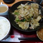 茶和 - 肉野菜あんかけ皿うどん(日替わり定食) 700円