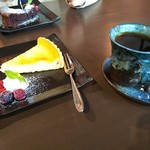 CAFE 三郎兵衛 - 