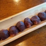 しげの屋 - ちからもち（あんこ）