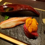 焼肉 強小亭 - 雲丹寿司　カニ寿司