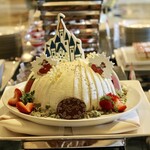 シャーウッドガーデン レストラン - ピスタチオとラズベリーのムース