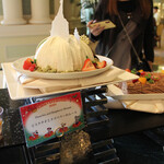 シャーウッドガーデン レストラン - ピスタチオとラズベリーのムース