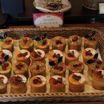 シャーウッドガーデン レストラン - メープルシュガーロール