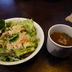 ビストロ - サラダとスープ