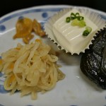 花水木 - （2019/8月）焼き魚定食のお惣菜皿
