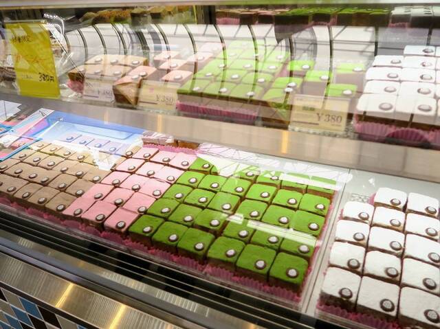 珍しい四角いシュークリーム By べぇ すけ 熱海スクエアシュークリーム 熱海 洋菓子 その他 食べログ 珍しい四角いシュークリーム By べぇ すけ 熱海スクエアシュークリーム 熱海 洋菓子 その他 食べログ
