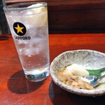 Kasagi Soba - 2杯目はレモンハイで蛸わさをつまみに。