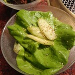 焼肉うしごろ - サラダ