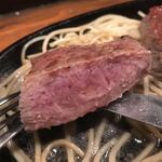 肉の専門店 蕣