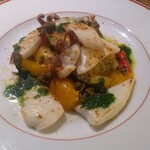 ビストロラドレ - スミイカのソテー、野菜のブレゼ添え