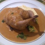 ビストロラドレ - フランス産ウズラのファルシー、甘エビのソース