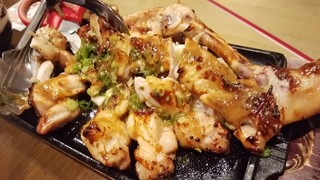 umakaraagetoizakameshimiraizaka - 鶏もも焼き