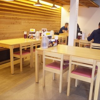 彩華ラーメン_2