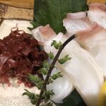 Binchoutan aburi to umai sake koma noya - 