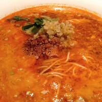 四川料理 龍の子 - 担々麺