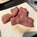 焼肉 金山商店 日本橋店 - 