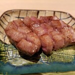 日本焼肉はせ川 - 厚切りのタン元