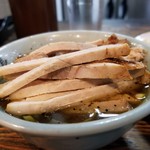 丸長中華そば店 - チャーシューつけ汁。