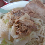 ラーメン二郎 - ほぐしが嬉しい！