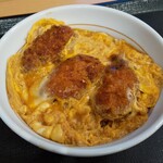 なか卯 - 牡蠣とじ丼 (並)  690円