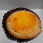 カントリーマアム FACTORY - 料理写真:焼きチーズタルト（220円税込）