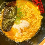 金澤濃厚豚骨ラーメン 神仙 - 