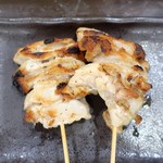 鶏と鰻 四万十家 - 料理写真:ヤゲン軟骨串