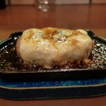 バビアン - 豚つくねバーグ チーズ焼き