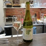 トリワイン ＰＩＫＯＳＨＨＨＵ - ボジョレーヌーヴォ 白